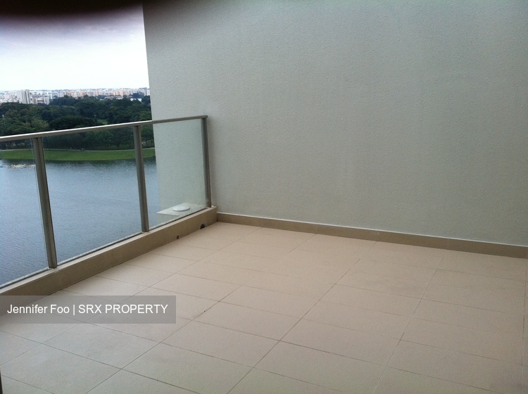 Waterfront Waves (D16), Condominium #375545531